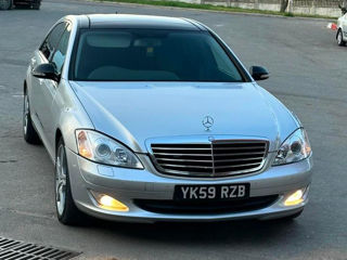 Mercedes S-Class