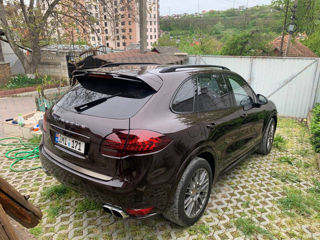 Porsche Cayenne foto 6