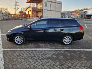 Toyota Auris foto 5