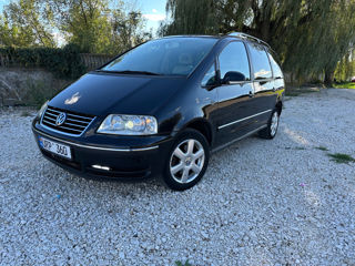 Volkswagen Sharan foto 4