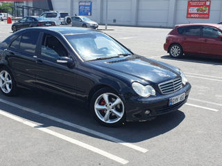 Mercedes C-Class foto 5