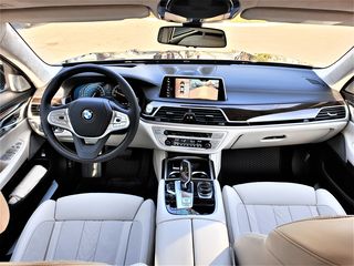 BMW 7 Series foto 6