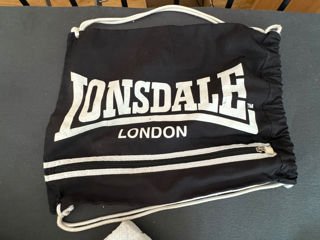 Lonsdale foto 1