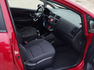 KIA Rio foto 7