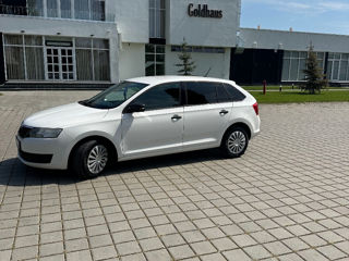 Skoda Rapid foto 2