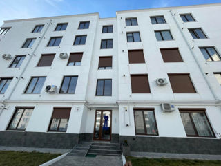3-х комнатная квартира, 71 м², Окраина, Оргеев