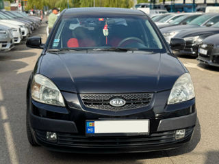 KIA Rio foto 2