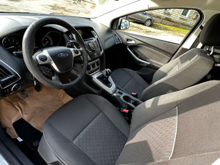 Ford Focus foto 8