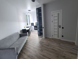 Apartament cu 2 camere, 53 m², Centru, Chișinău foto 1