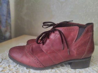 Красивые кожаные ботинки Tamaris 40 размера