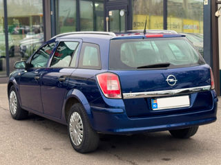 Opel Astra foto 7