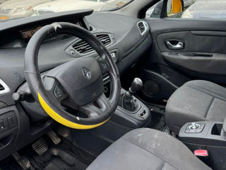 Renault Grand Scenic foto 7