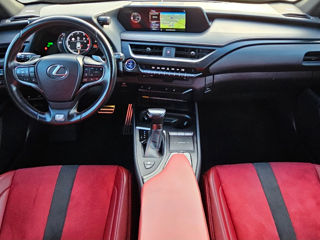 Lexus UX foto 6