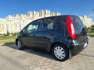 Mitsubishi Colt foto 14