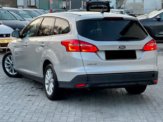 Ford Focus foto 3