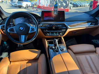 BMW 5 Series foto 8