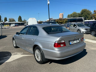 BMW 5 Series foto 7