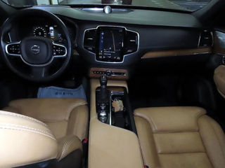 Volvo XC90 foto 10