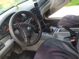 BMW 3 Series foto 4