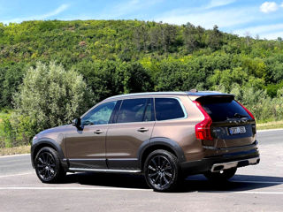 Volvo XC90 foto 17