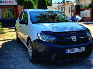 Dacia Logan foto 3