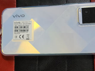 Se vinde / Продам Smartphone VIVO Y21 4/64GB Pearl White -78 EURO foto 2