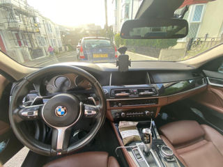 BMW 5 Series foto 2