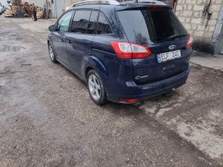 Ford Grand C-MAX foto 2