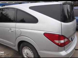 Ssangyong Rodius foto 2