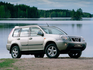 Dezmembrez Nisan X-trail  2003  2.2 Dizel foto 1