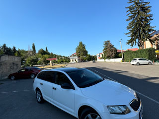 Skoda Octavia foto 1