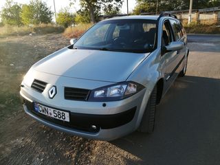 Renault Megane foto 1