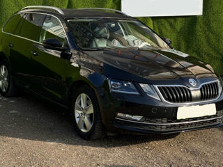 Skoda Octavia foto 2