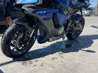 Yamaha YZF R1000 Blu Matte foto 2