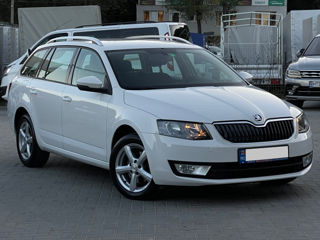 Skoda Octavia foto 4