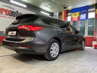 Ford Focus foto 6