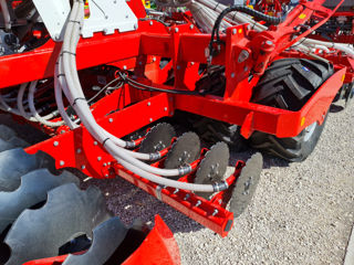 Посевной комплекс Pottinger Terrasem R4 Fertilizer foto 6