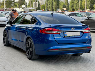 Ford Fusion foto 5