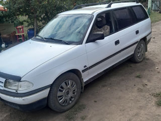 Opel Astra foto 4