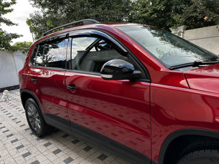 Volkswagen Tiguan foto 9