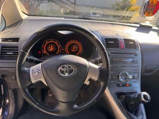 Toyota Auris foto 7