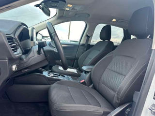 Ford Kuga foto 8