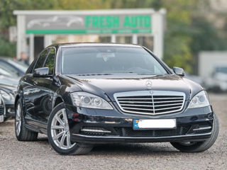 Mercedes S-Class