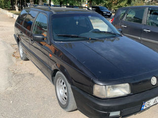 Volkswagen Passat foto 3