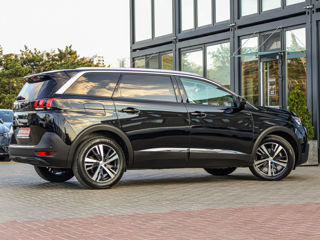 Peugeot 5008 foto 2