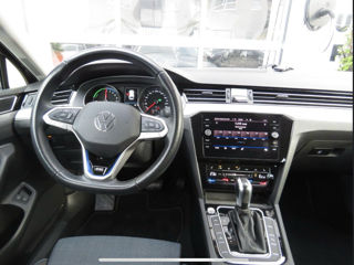 Volkswagen Passat foto 9