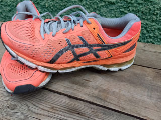 Asics Gel-Kayano 22