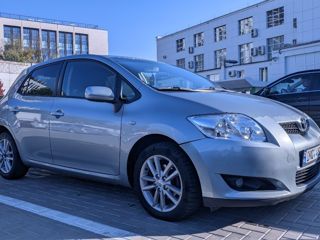 Toyota Auris foto 4