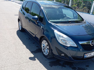 Opel Meriva foto 9