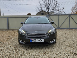 Ford Focus foto 2